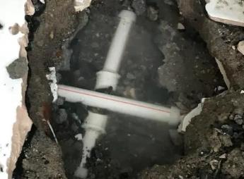安龙阳台漏水维修公司为您分享楼上楼下漏水怎么处理